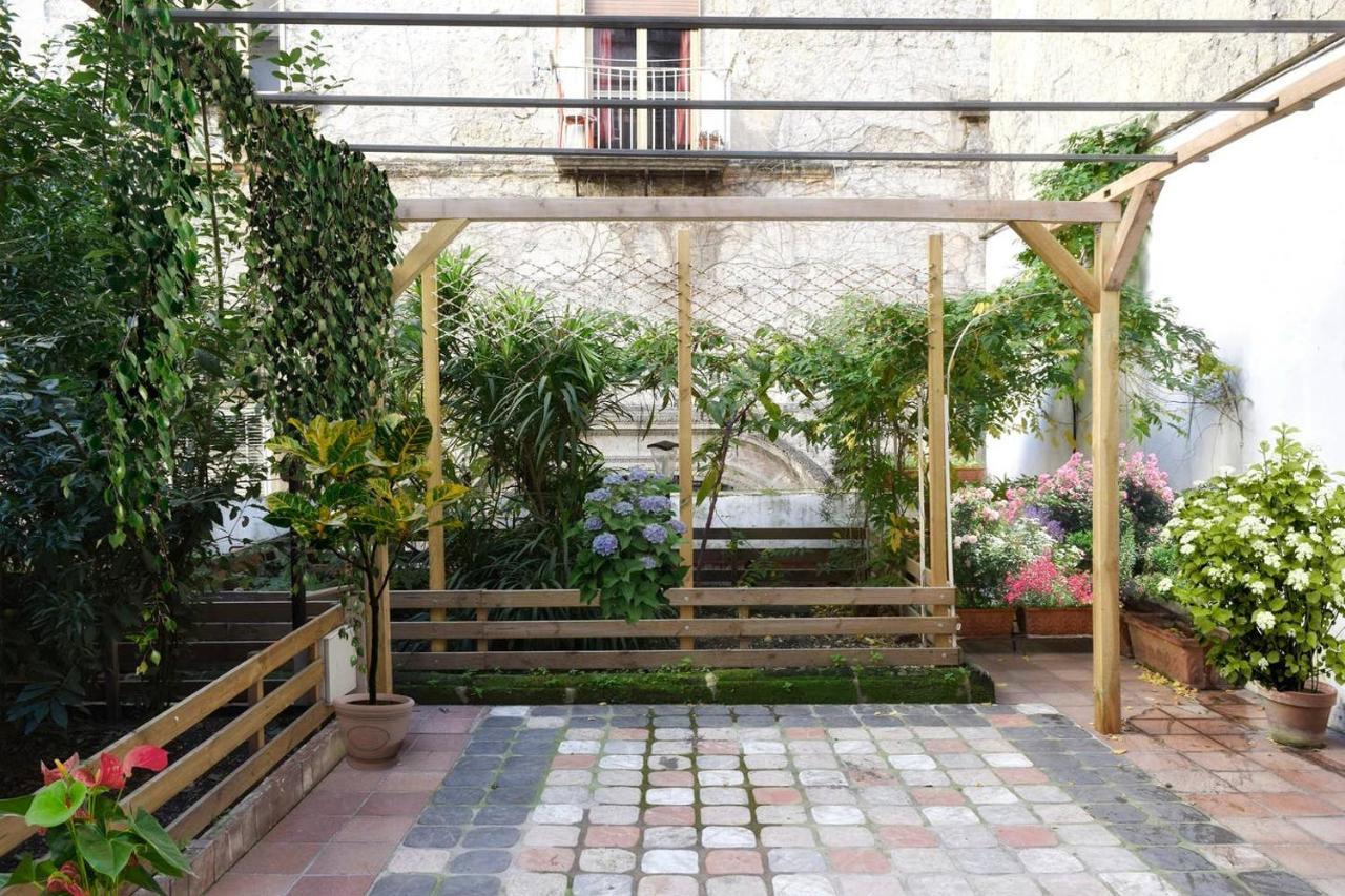 Giardino D'Atri Apartment Napoli Exterior foto